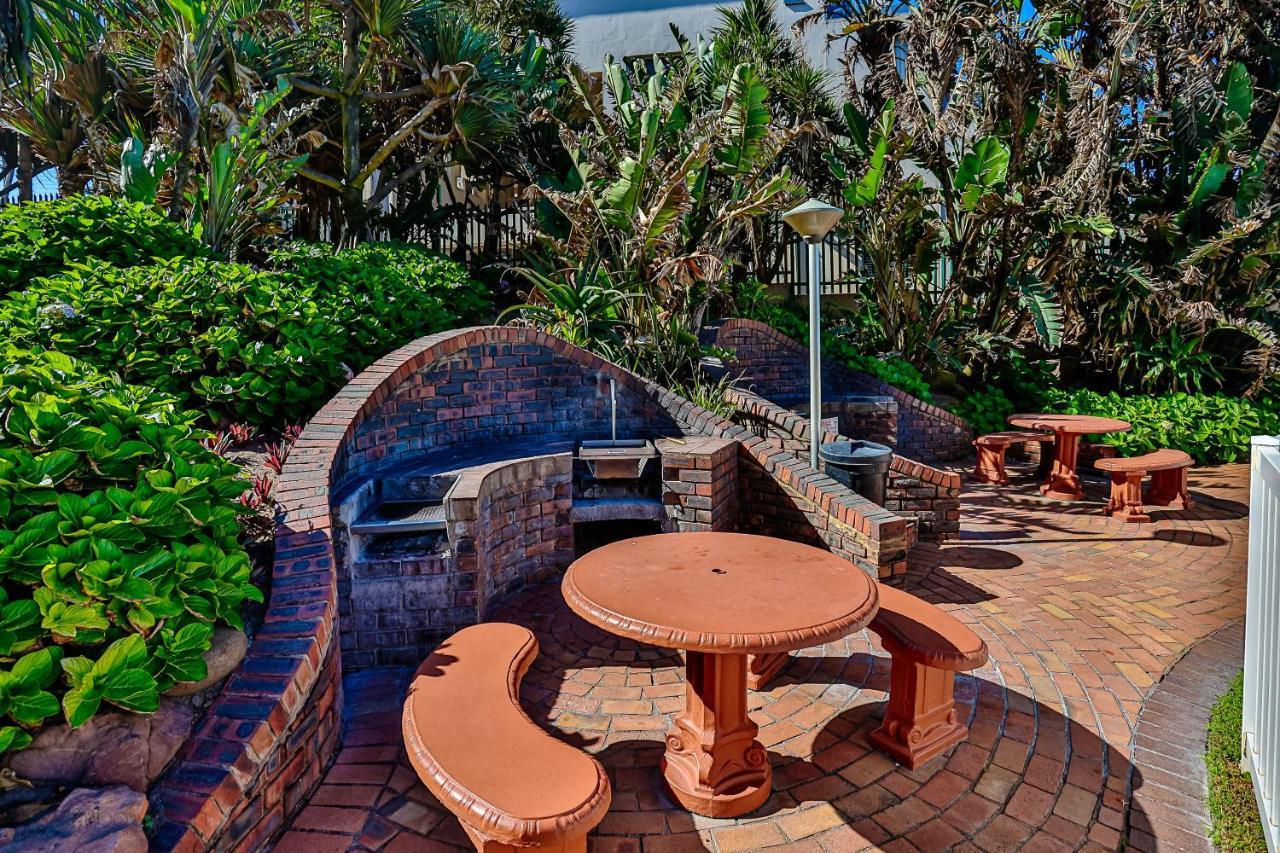 Sands Breaks Front Apartment Ballito