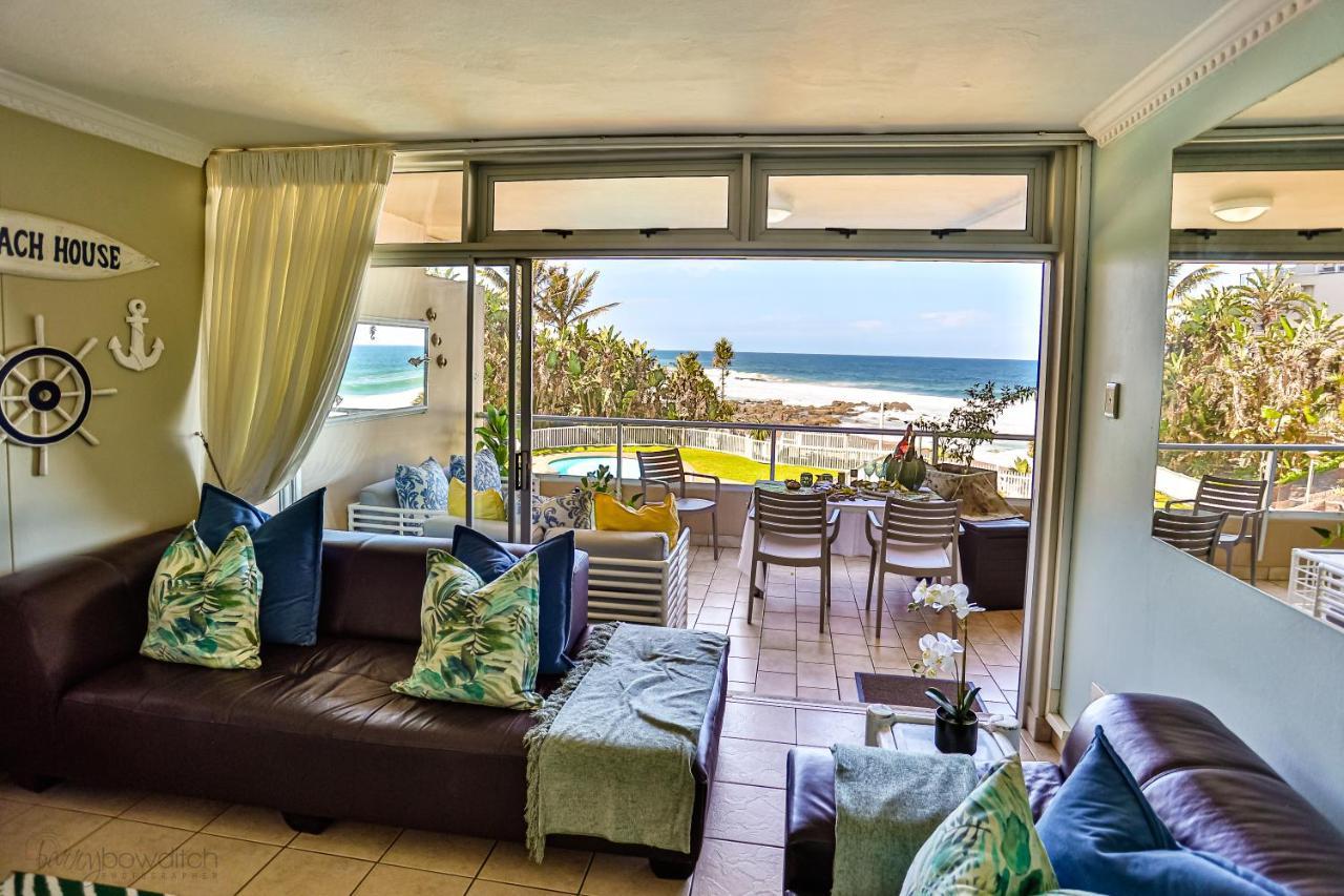 Apartment Sands Breaks Front