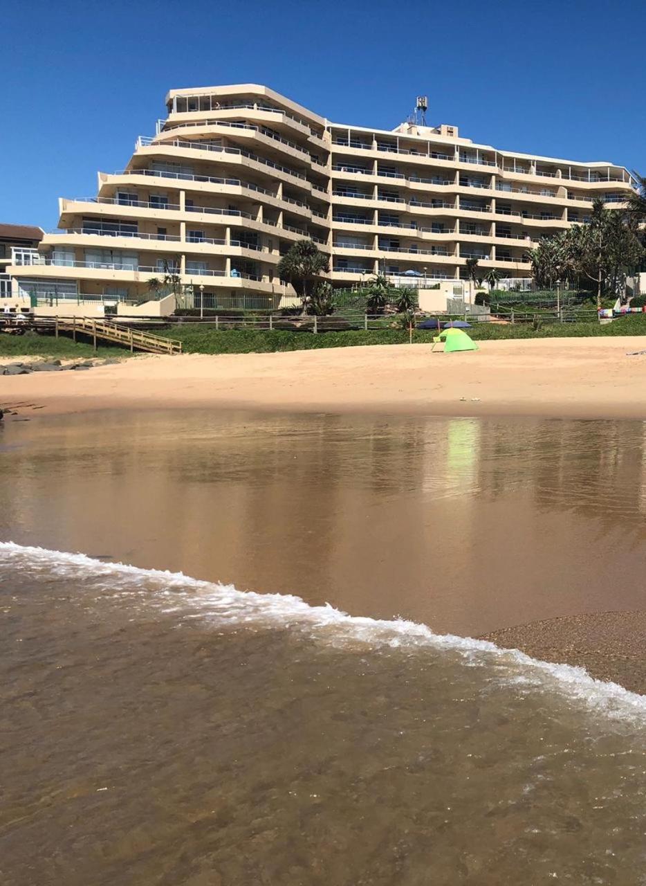 Sands Breaks Front Apartment Ballito